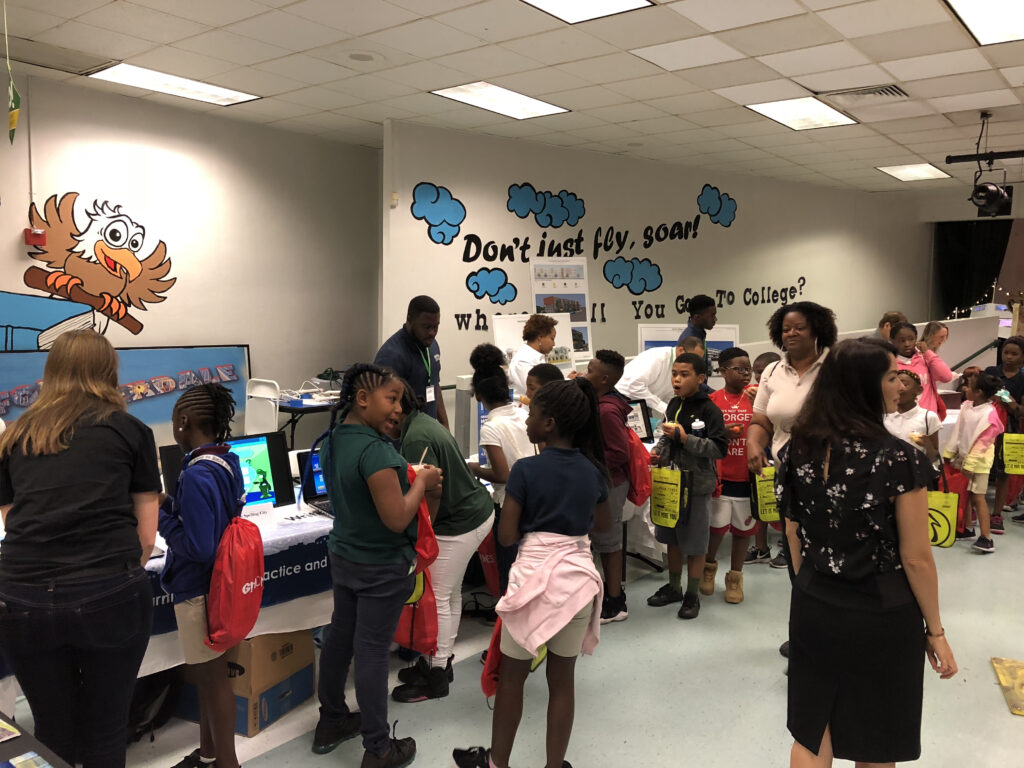 Dillard Elementary Career Fair GL HOMES PHILANTHROPY