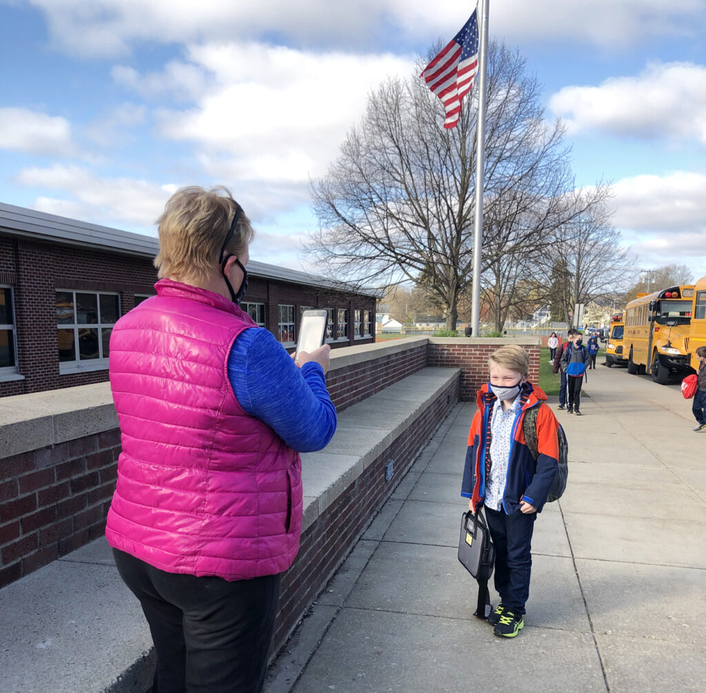 Some Remote Learners Return To Classrooms News Sports Jobs Post 