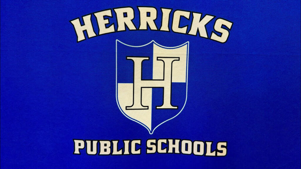 Home Herricks Public Schools