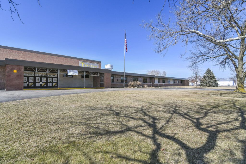 Home Tuscola CUSD 301