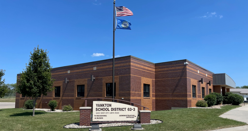 Home Yankton School District 63 3