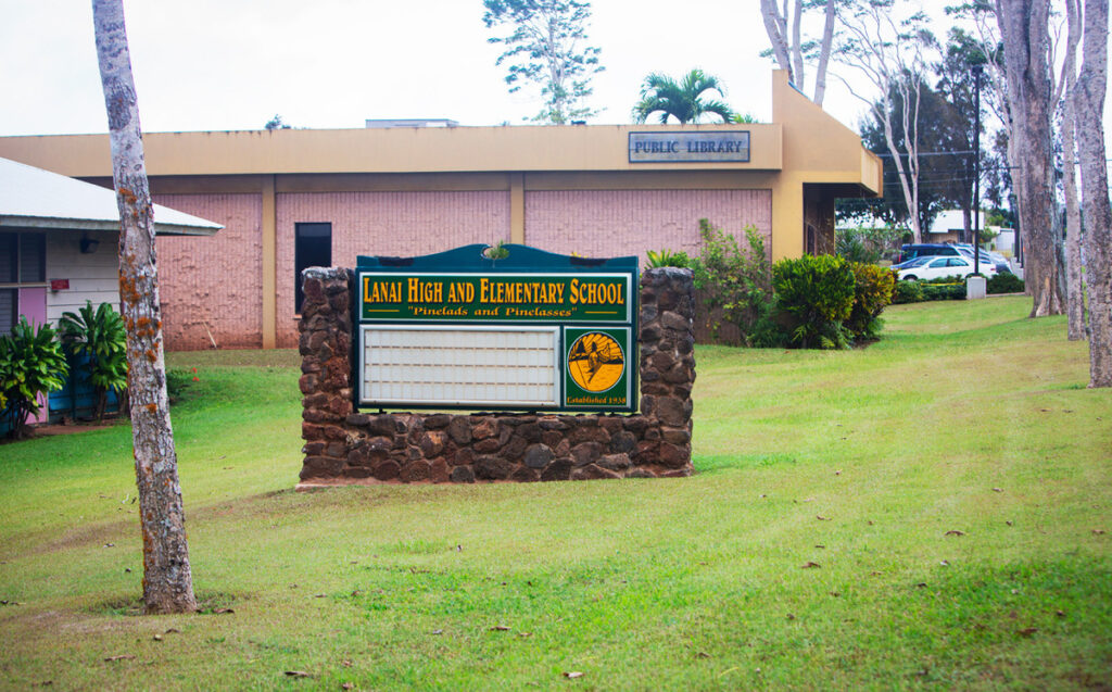 L na i High Elementary School